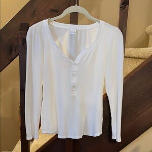 VENUS M White Button Down Long Sleeve Top